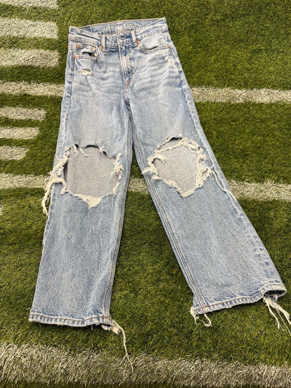 American Eagle Distressed Straight Leg Jeans